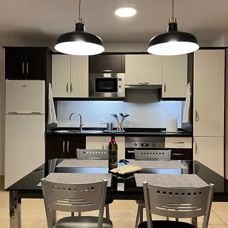 Donde Abuelia Timibucar Apartment *